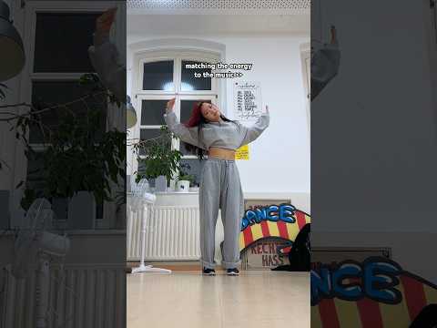 Sticky dance trend 100% energy 🧎🏻‍♀️#sticky #dance #dancetrend #dancechallenge #tiktokchallenge