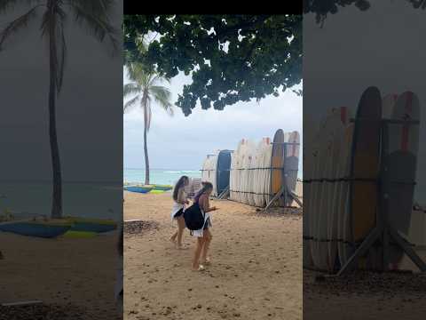 Beautiful Ladies Walking the Street and Beach of Waikiki | Feat. Amanda and Nareth