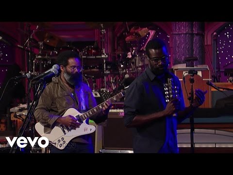 TV On The Radio - Young Liars (Live on Letterman)