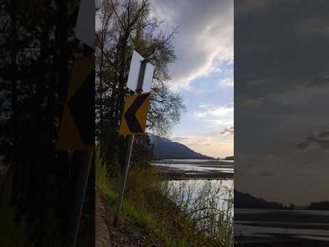 #shorts Sunset & Reflections Fraser River Time-lapse @Chilliwack Old Orchard Old #sharechilliwack