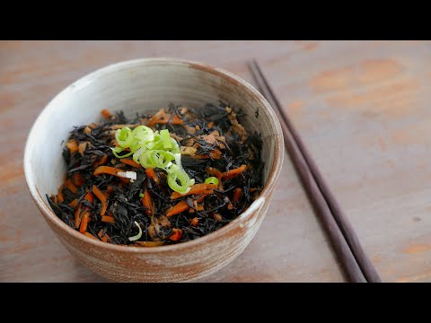 Salade de Hijiki | wa's Cuisine | ひじきの煮物