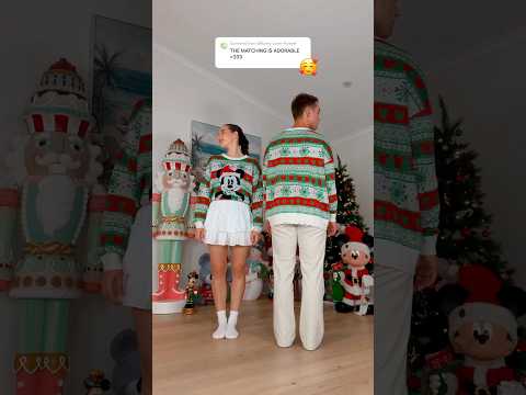 NEVER GETTING OVER THE SIA SNOWMAN DANCE! 🥰☃️🎄 - #dance #trend #christmas #funny #shorts