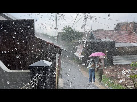 Super Heavy Rain doesn't stop in my village, suitable for insomnia, sleeping with the sound of rain