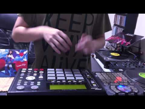 STUTS - On Fire / Poolside (Performed with MPC1000)