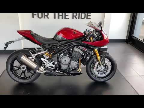 Triumph Speed Triple 1200 RR