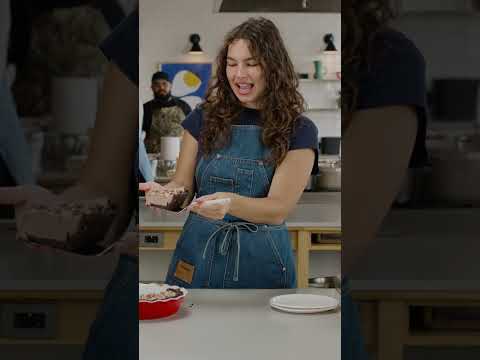 Carolina Gelen joins Nea to make her no-bake milk chocolate pie. New Recipe Drop out now! #shorts