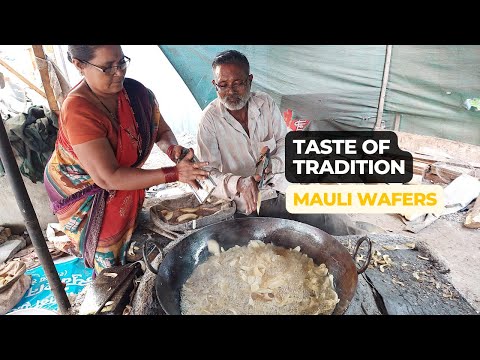 Old Couple selling Banana Wafers made on chulha | Nashik's Mauli Wafers