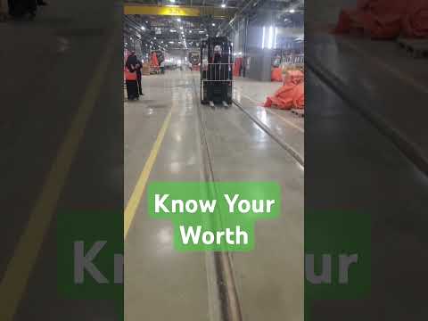 Know Your Worth #stay #strong #brave #blessed #always #ALLAH #REHMAN #ALLAH #RAAZIQ #youtubviral #pk