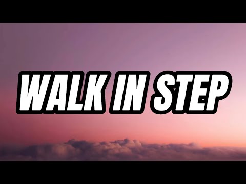 Zai1k - Walk in step (TikTok Song) [Dump It Dummy Lyrics] ft. 2Rare