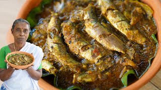 Kerala Style Spicy Sardine Pepper Curry | Mathi Kurumulak ittathu