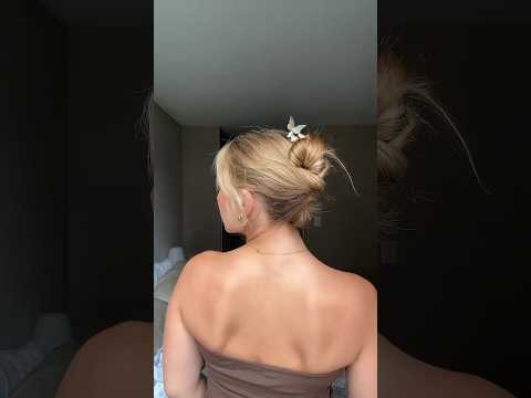 French twist 🦋 #hairstyle #hairstyles #hairtutorial #frenchhairstyle #frenchstyle #haircolor