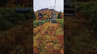 楓葉才剛紅但還是美😀 #japan #autumn #層雲峡 #hokkaido #autumnleaf #ropeway