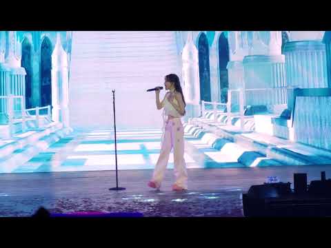 230411 태연 TAEYEON 'INVU' 4K 60P 직캠 @K-Verse in Manila