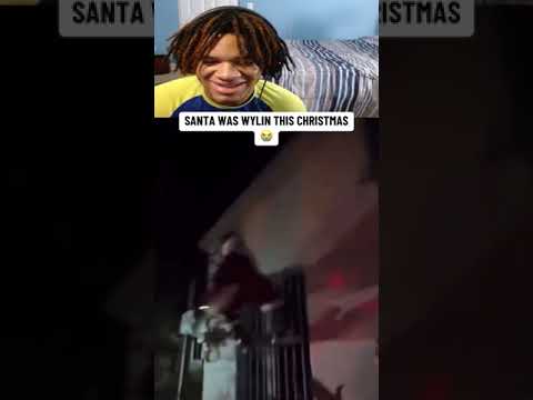 wth santa got goin on man Twitch:FonceKam #funny #foryoupage #fyp#christmas #santa