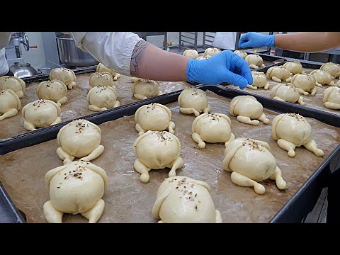 Is it chicken? Is it bread? Amazing! Original Whole chicken bread, chicken bread /Korean street food