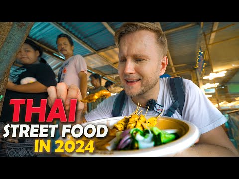 Exploring HUGE Floating Market in Nakhon Pathom / Bangkok One Day Tour / Thailand Street Food