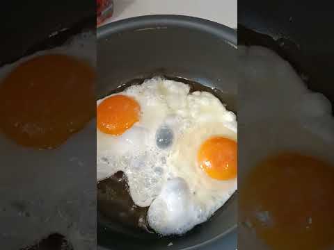 #egg #sunnysideupeggs #shortvideo #shortsvideo #shortsviral #ytshorts #eggs