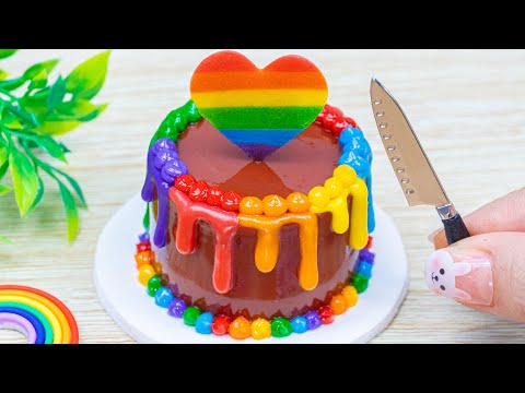 Beautiful Miniature Colorful Cake 🌈 Miniature Rainbow KITKAT Chocolate Cake Decorating Ideas