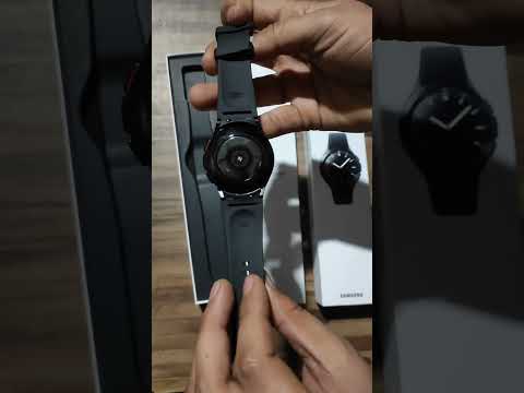 Samsung galaxy watch 4 classic unboxing | #shorts #samsunggalaxywatch4