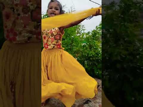 👉🥰 छोटी बहु की चुनरी..#chhoti bahu#balika vadhu#saas Bahu ki nok jhok#funny#shorts#video#viral