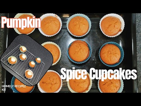 Pumpkin Spice Cupcakes with Cream Maple Frosting| Recipe