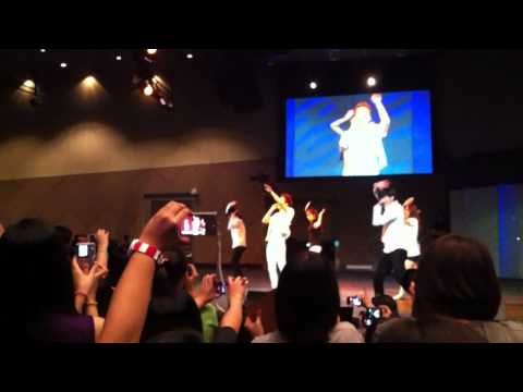 [Fancam] 17062011 Kim Hyung Jun Singapore Fan Meet Encore - Girl