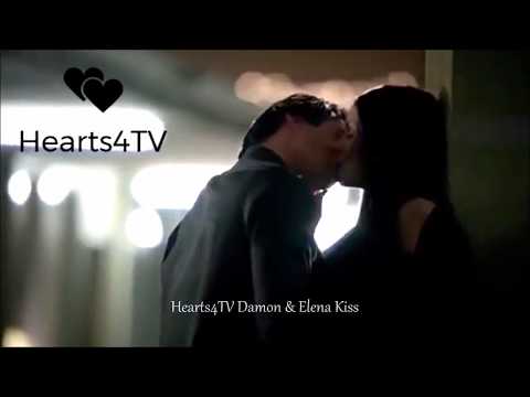 The Vampire Diaries: Damon and Elena Kiss