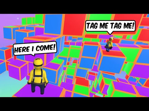 MINIONS PLAYING TAG GAME AT INSANE 3D MAZE in HUMAN FALL FLAT