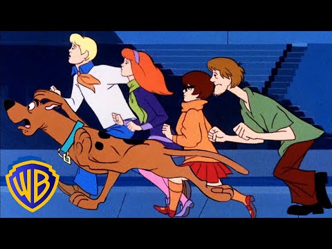 Scooby-Doo!en Latino | De prisa y corriendo 💨 | @WBKidsLatino