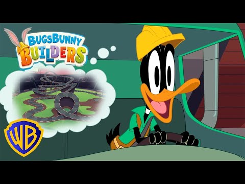 ¡El desvío de Lucas! 🦆🏎 | Bugs Bunny Builders | @WBKidsLatino​