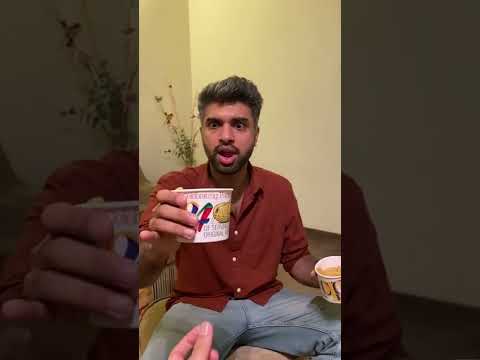 Osamah Nasir tries the spiciest french fries of Pakistan