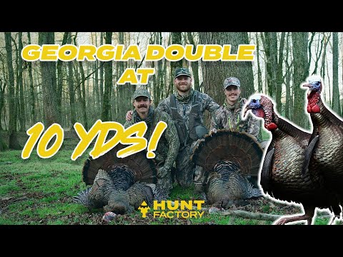 GOBBLERS AT 10 YARDS! (Georgia Opening Day Turkey Hunt)