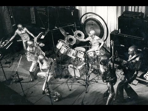 Rockets - Apache - Live at La Clef des Champs, Paris (1975, Official Video)