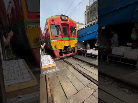 Maeklong Railway Market @ Thailand