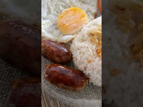 Longsilog at home #longganisa #sinangag #itlog #longsilog #breakfast #shorts