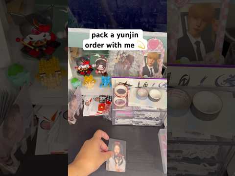 pack a yunjin order with me 💫 #pwm #packingorders #packwithme #yunjin #lesserafim #ateezseonghwa