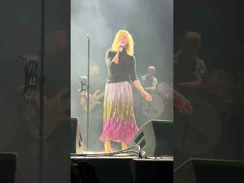 Belinda Carlisle - Do You Feel (part) (live in Melbourne 21 Sep 2024)