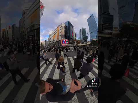 Tokyos Biggest Street Crossing  #japan #tokyo #shibuya