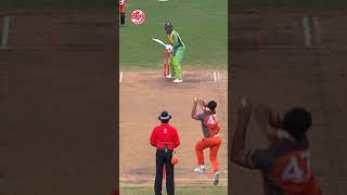 Shoaib Malik glass breaking shot