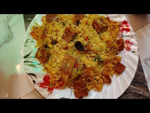 Egg omlette biryani in pressure cooker? #omlettereceipe ##omlette #biryani #biryaniinpressurecooker