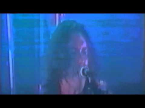 Caifanes - Aquí No Es Así [En Vivo En Los Angeles 1994]