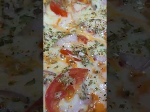 homemade pizza recipe try this recipe, full video watch my chanal 😋