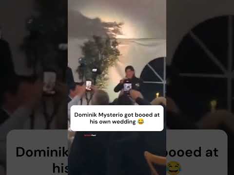 Dominik Mysterio got booed at his own wedding