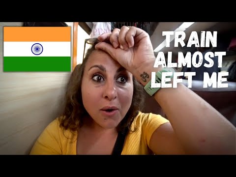 Almost Got STUCK in Random Indian Town 🇮🇳(travel day to Nepal)