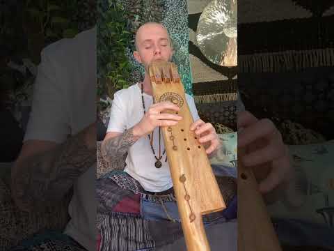 Deeply Relaxing Native American Style Triple Flute - 30 Seconds Of Inner Peace