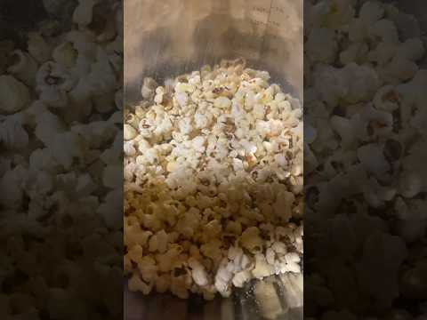 Making Popcorn From Kernels 🍿 #popcorn #kernels