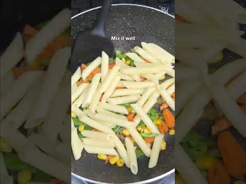 WHITE SAUCE PASTA | EASY & QUICK RECIPE | #shorts #youtubeshorts #ashortaday