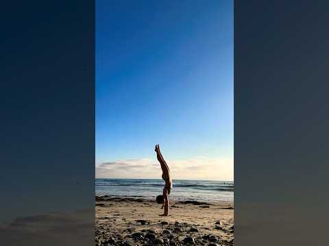 Handstands on the beach #fitnessmotivation #beachvibes #handstand