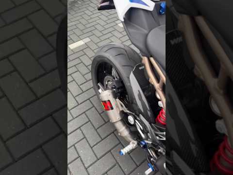 Bmw s1000r #viral #shorts #youtube #ytshort #uk07rider #uk07rider #subscribe #bmw #s1000r #biker