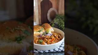 Anda Bhurji Pav | Egg Bhurji Recipe